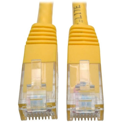 Cable de conexión moldeado Gigabit Cat6 de Tripp Lite by Eaton (RJ45 M/M), amarillo, 25 pies -