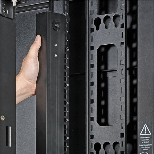 Tripp Lite by Eaton PDUMNV20LX 1,9 kW monophasé surveillé PDUMNV20LX - Moni