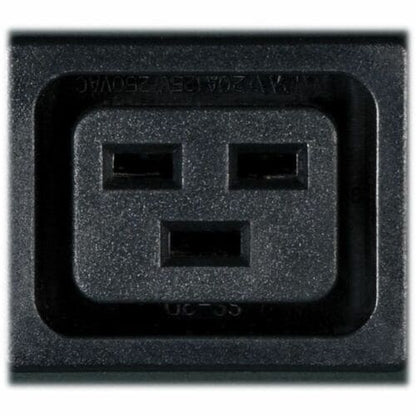 Unité de distribution d'alimentation Tripp Lite by Eaton PDUMV20HVNETLX 24 prises - Commutée - NEMA L6-