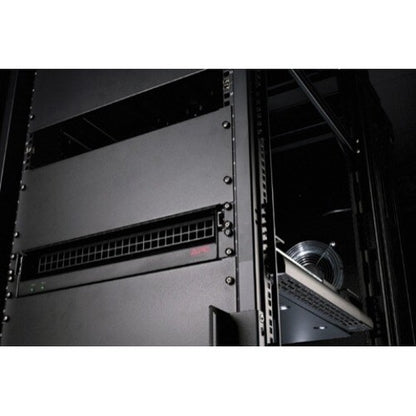 Sistema de distribución de aire en rack APC by Schneider Electric ACF201BLK