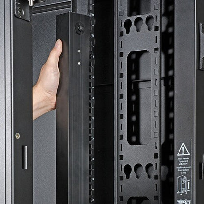 Unité de distribution d'alimentation Tripp Lite by Eaton PDUMVR20NETLX 24 prises - Commutée - NEMA 5-20