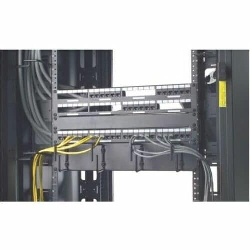 Câble de distribution de données CMR Cat5e APC by Schneider Electric