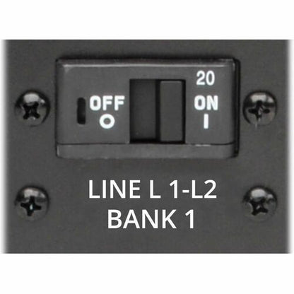Unité de distribution d'alimentation Tripp Lite by Eaton PDU3EVSR6L2130 30 prises - Commutée - NEMA L21
