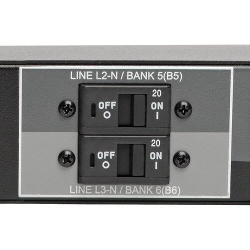 PDU de 30 tomas de corriente Tripp Lite by Eaton PDU3XEVSRHWB - Conmutada - Cableada