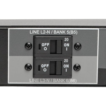 PDU de 30 tomas de corriente Tripp Lite by Eaton PDU3XEVSRHWB - Conmutada - Cableada