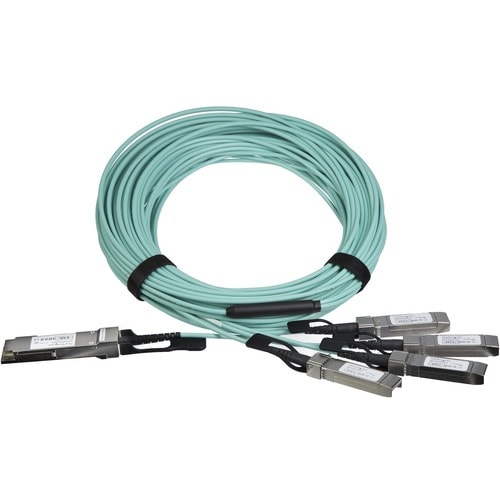 Cable de conexión AOC de StarTech.com para Cisco QSFP-4X10G-AOC10M - 15 m 40 G 1 conector QSFP+