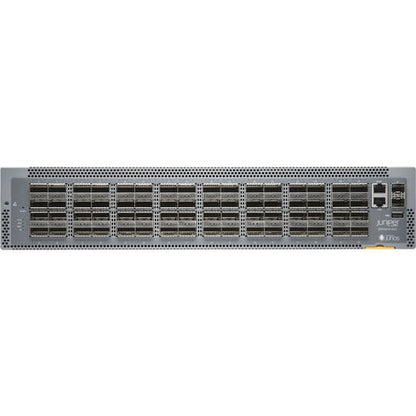 64 QSFP28 AND 2 SFP+ BACK TO FRONT
