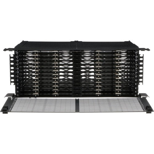 Boîtier en fibre Panduit - MOQ (quantité minimale de commande) 1 MOV (valeur minimale de commande)