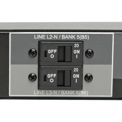 PDU3XEVSR6G63B de Tripp Lite by Eaton, 30 tomas de corriente, conmutada, IEC 603