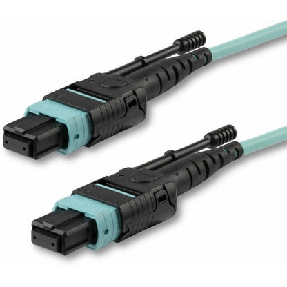 Cable de fibra óptica multimodo MTP(F)/PC OM3 de StarTech.com de 5 m (16,4 pies)