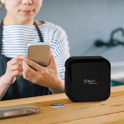 Brother P-touch CUBE Plus PT-P710BT Rotuladora versátil con