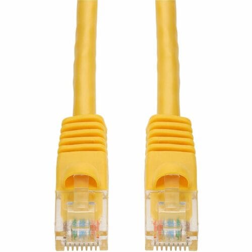 Câble Ethernet Cat. 6A en PVC jaune AddOn 100 pieds avec gaine à bulles anti-accroc RJ