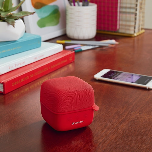 Verbatim Bluetooth Speaker System - Red