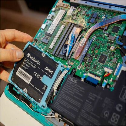 SSD INTERNE VI550 SATA III 2,5 pouces 256 Go MULTI 2