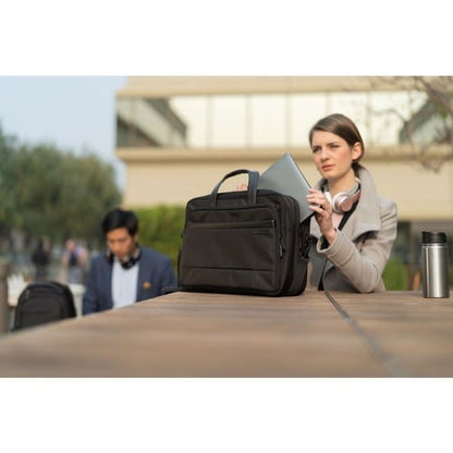 Kensington Contour 2.0 Carrying Case (Briefcase) f