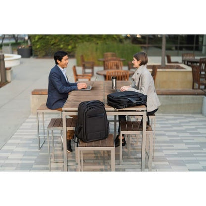 Kensington Contour 2.0 Carrying Case (Briefcase) f