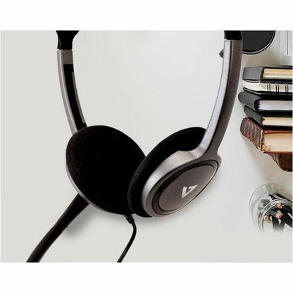 V7 Lightweight Stereo Headset - V7 HA212