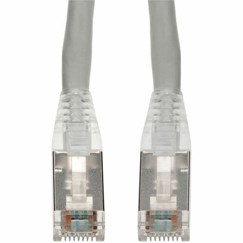 Câble Ethernet blindé en PVC gris AddOn CAT 6A de 1,5 pi, anti-accroc, gaine transparente facile, RJ45