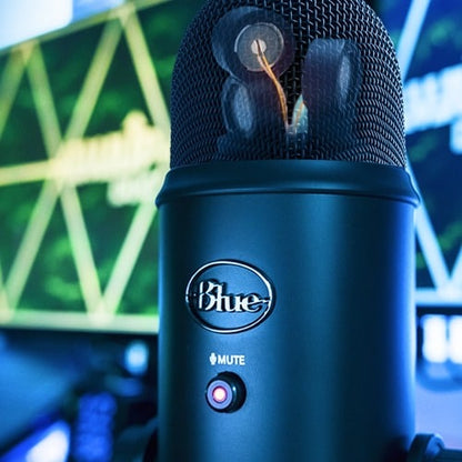 Blue Yeti Wired Condenser Microphone - Stereo