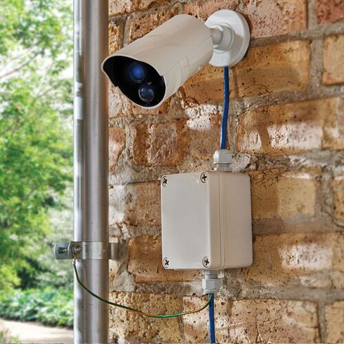 Módulo protector contra sobretensiones B110-SP-CAT-OD de Tripp Lite by Eaton - 2 x RJ-45 - 90 VA - Ethernet