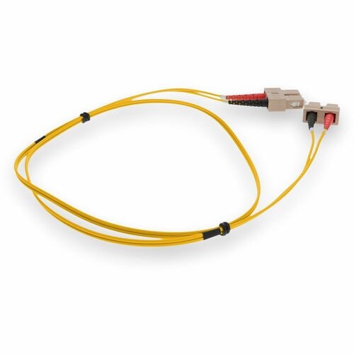 Câble fibre optique duplex OM4 jaune OFNR (riser) AddOn 3 m SC (mâle) vers SC (mâle)