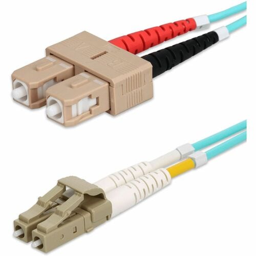 Câble de raccordement fibre optique LSZH duplex OM4 Aqua SC vers LC AddOn 70 m
