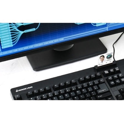 Lector CAC/Teclado integrado IOGEAR - Conectividad por cable - Interfaz USB 2.0 tipo A