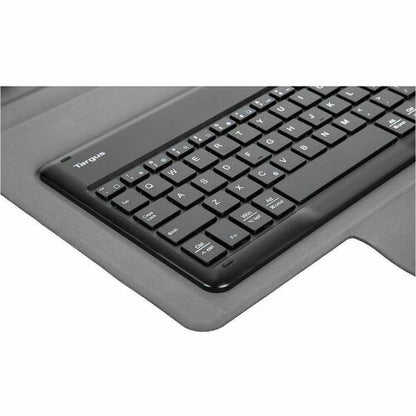 Estuche/cubierta para teclado Targus Pro-Tek THZ861US para portátiles de 9" (228,60 mm) a 11"