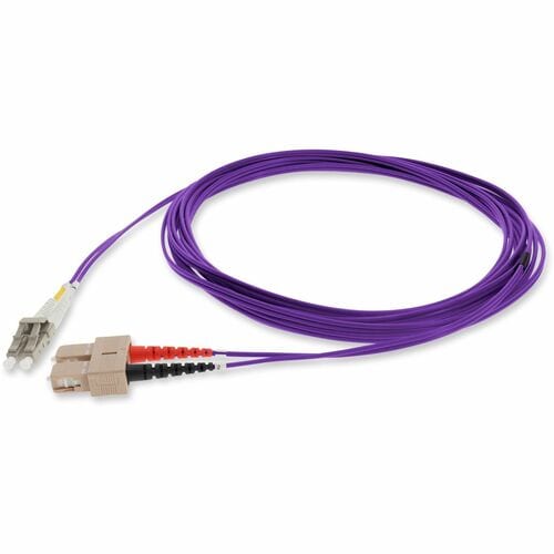 Câble de raccordement fibre optique PVC duplex OM1 violet AddOn 10 m SC (mâle) vers LC (mâle)