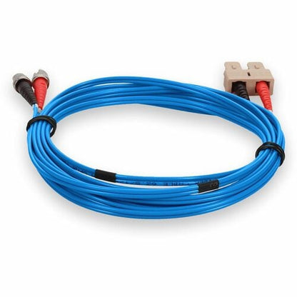 Câble de raccordement fibre optique PVC duplex OM1 bleu AddOn 2 m SC (mâle) vers ST (mâle)