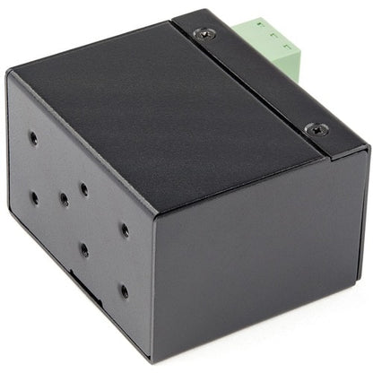 StarTech.com Industrial Fiber to Ethernet Media Converter