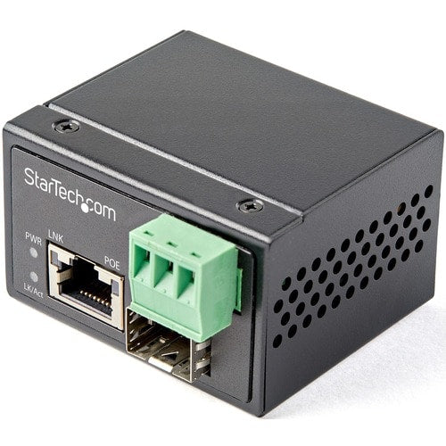 StarTech.com PoE+ Industrial Fiber to Ethernet Media Converter 30W - SFP to RJ45