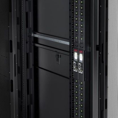 APC by Schneider Electric Rack PDU 9000 commuté, ZeroU, 16 A, 230 V, (2