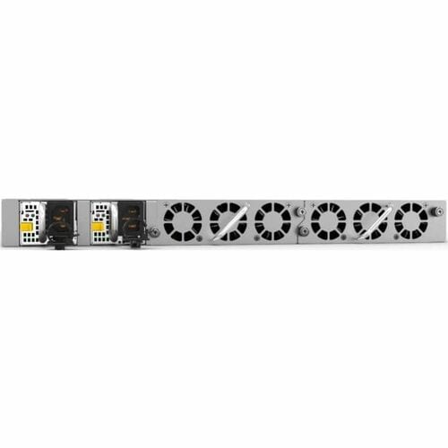 1 AN ADV COUCHE 3 SW 24X 100M/1G/2.5G/5G/10G-T 4X QSFP+/