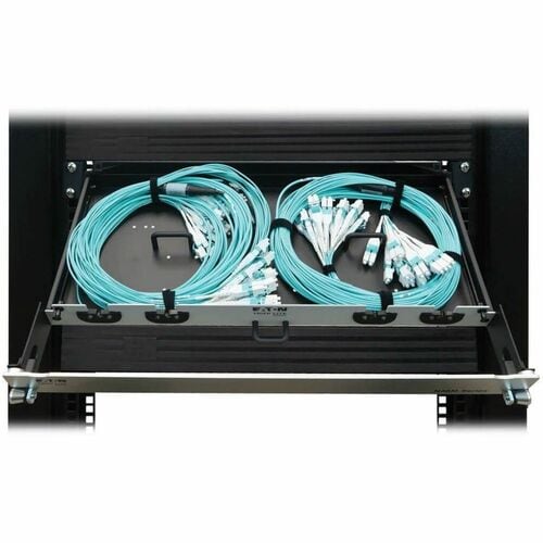 Panel de fibra precargado Tripp Lite by Eaton N48M-2L24L-10 - 24 dúplex - 1U de alto