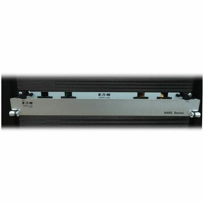 Panel de fibra precargado Tripp Lite by Eaton N48S-2M8L4-20 - 4 x dúplex - 1U de alto -