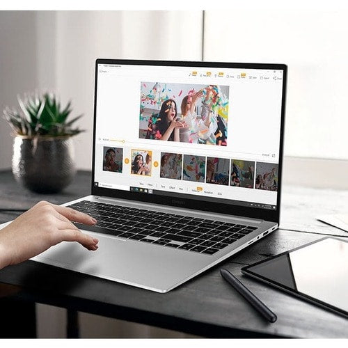 Samsung Galaxy Book NP750XDA-KD1CA 15.6\" (396.24 mm) Notebook - Full HD
