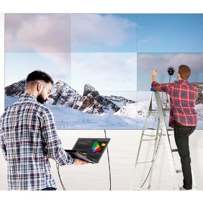 Pantalla de video LG 55VSH7J-H de 55'', 700 nits, FHD, bisel uniforme de 0,44 mm - LCD de 55" (1397 mm)