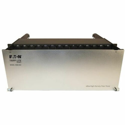 Gabinete Tripp Lite de Eaton para 28 casetes de fibra de alta densidad