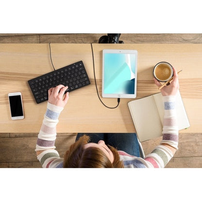 CLAVIER COMPACT FILAIRE SIMPLE SOLUTIONS AVEC CONNECTEUR LIGHTNING
