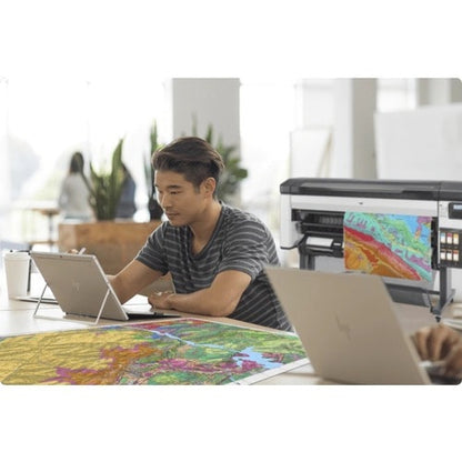 Impresora de inyección de tinta de gran formato HP Designjet Z6 - 64" (1625,60 m