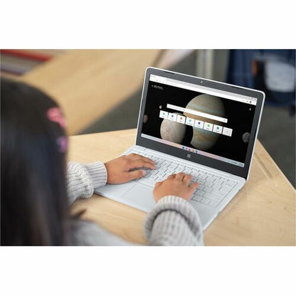 Ordinateur portable Microsoft Surface Laptop SE 11,6" (294,64 mm) - HD - 8 Go