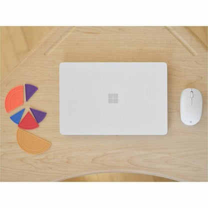 Ordinateur portable Microsoft Surface Laptop SE 11,6" (294,64 mm) - HD - 8 Go