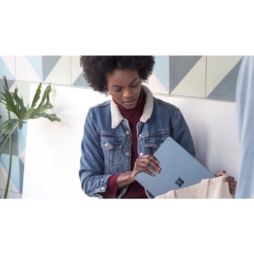 Ordinateur portable Microsoft Surface Laptop 4 à écran tactile de 13,5 pouces (342,90 mm)