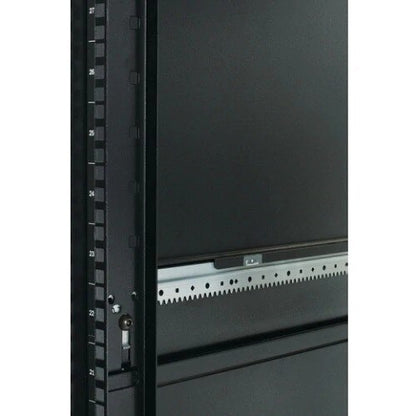 Armoire rack Dell NetShelter SX - 42U de hauteur x 482,60 mm de largeur