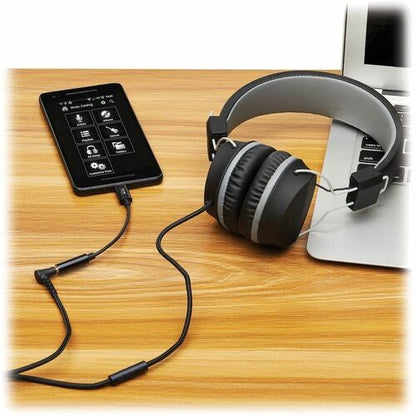 Adaptador USB-C a conector para auriculares de 3,5 mm de Tripp Lite by Eaton - Miniconector para teléfono/auricular de 7,9" (201,17 mm)