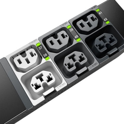 Unité de distribution d'alimentation APC by Schneider Electric NetShelter 42 prises - Avec compteur - CS8365