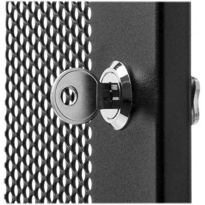 Jaula de seguridad con separador con bisagras de Tripp Lite by Eaton para equipos de rack.