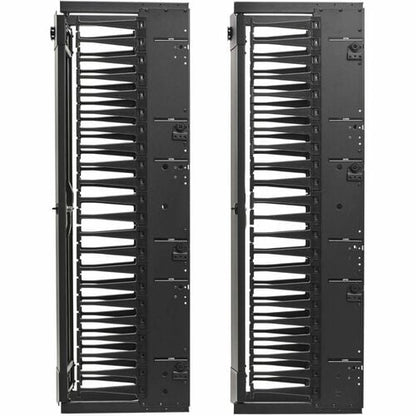 Panel de conexión Cat6a de 24 puertos, blindado, con alimentación pasante, para montaje en rack RJ45 1U, de Tripp Lite - 24 puertos