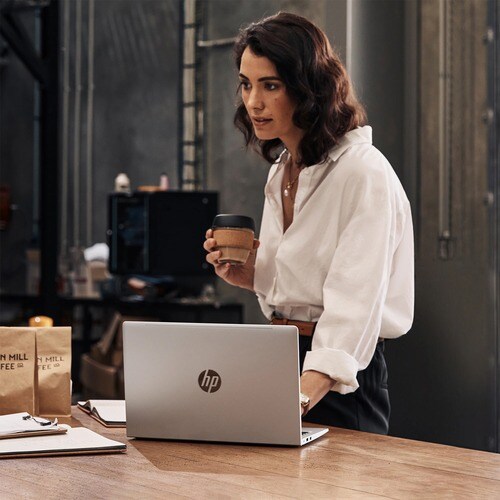 Ordinateur portable HP ProBook 440 G9 14 pouces - Full HD - Intel Core i7 12e génération i7-1255U